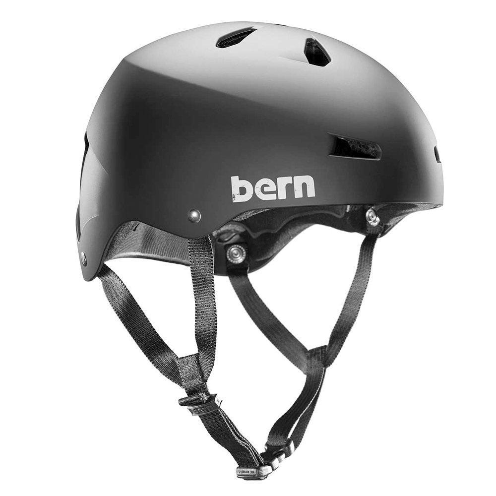 black cycle helmet